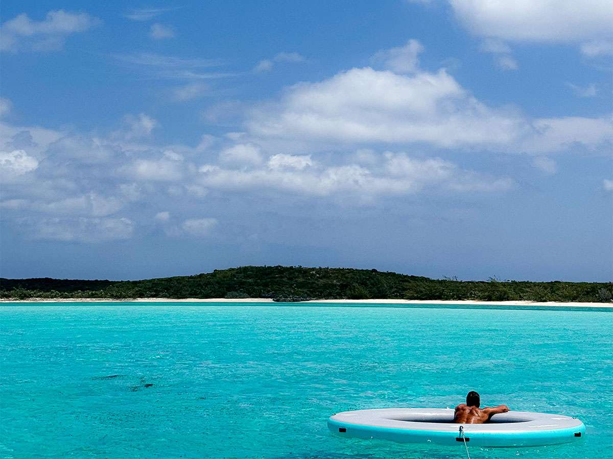Crewed catamaran AWATEA in the Grenadines