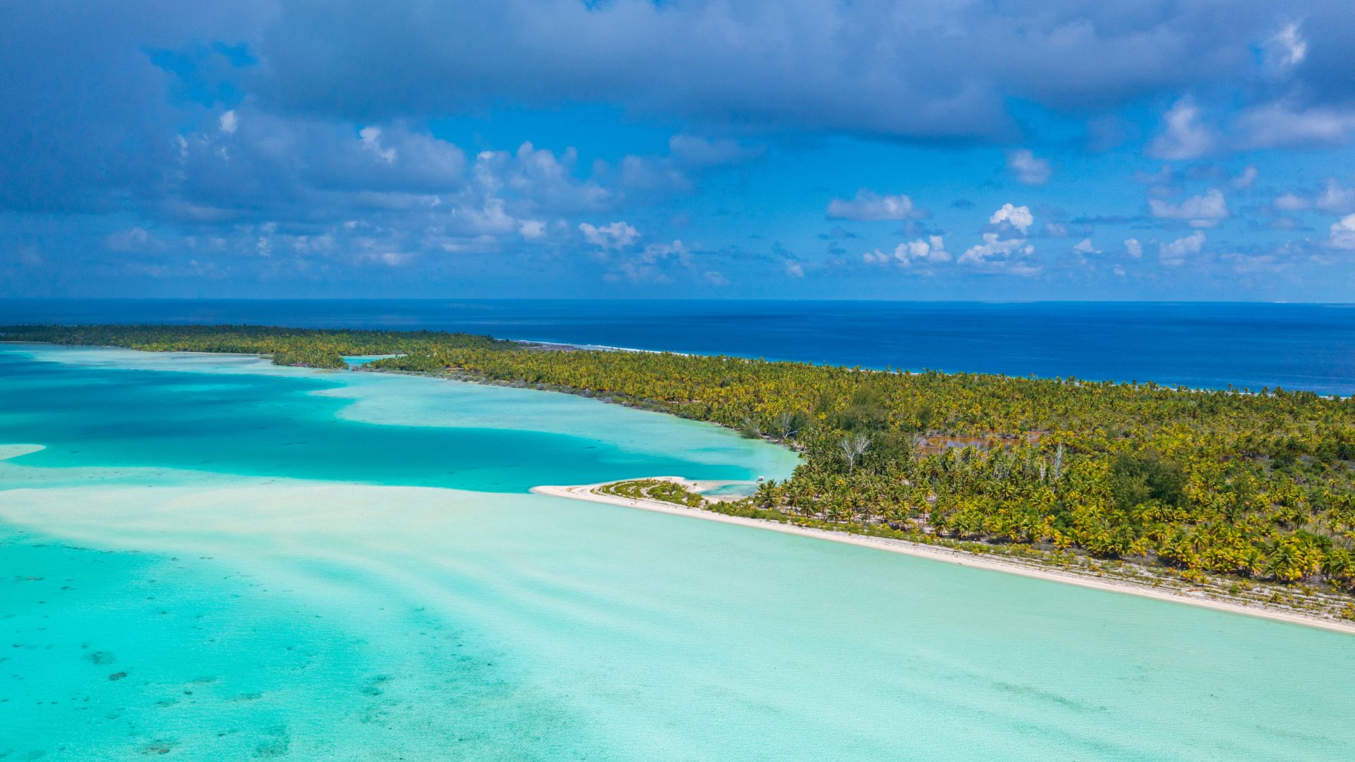 Fakarava lagoon arrival, Tuamotus