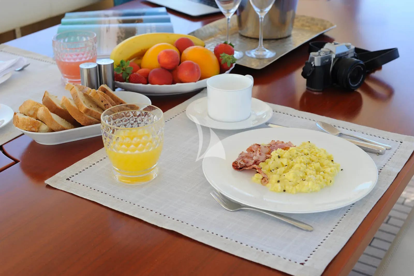 Menu Image 2