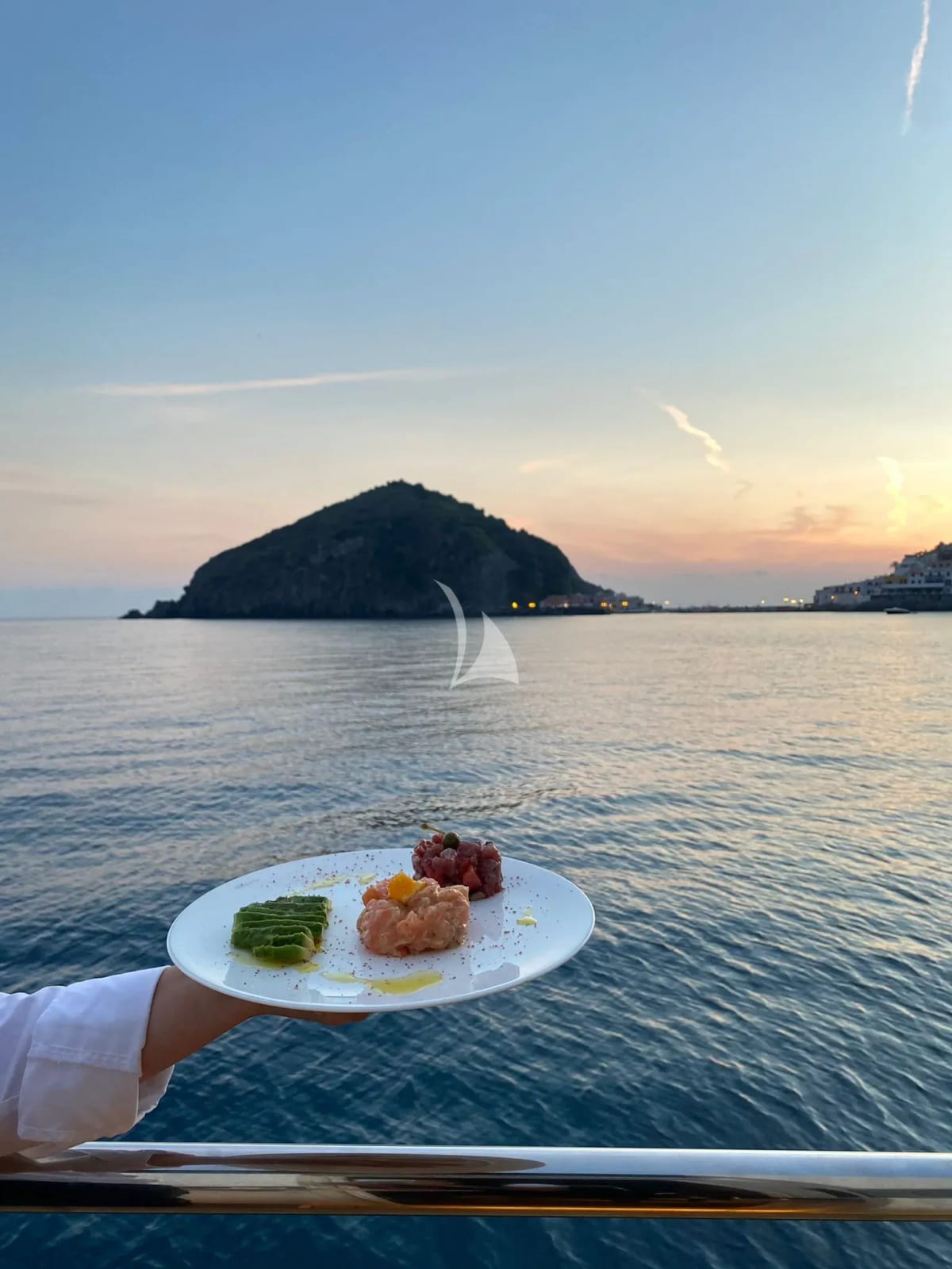 Menu Image 3