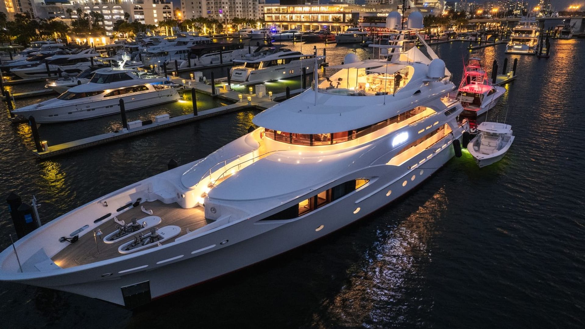 Avalon photo 51