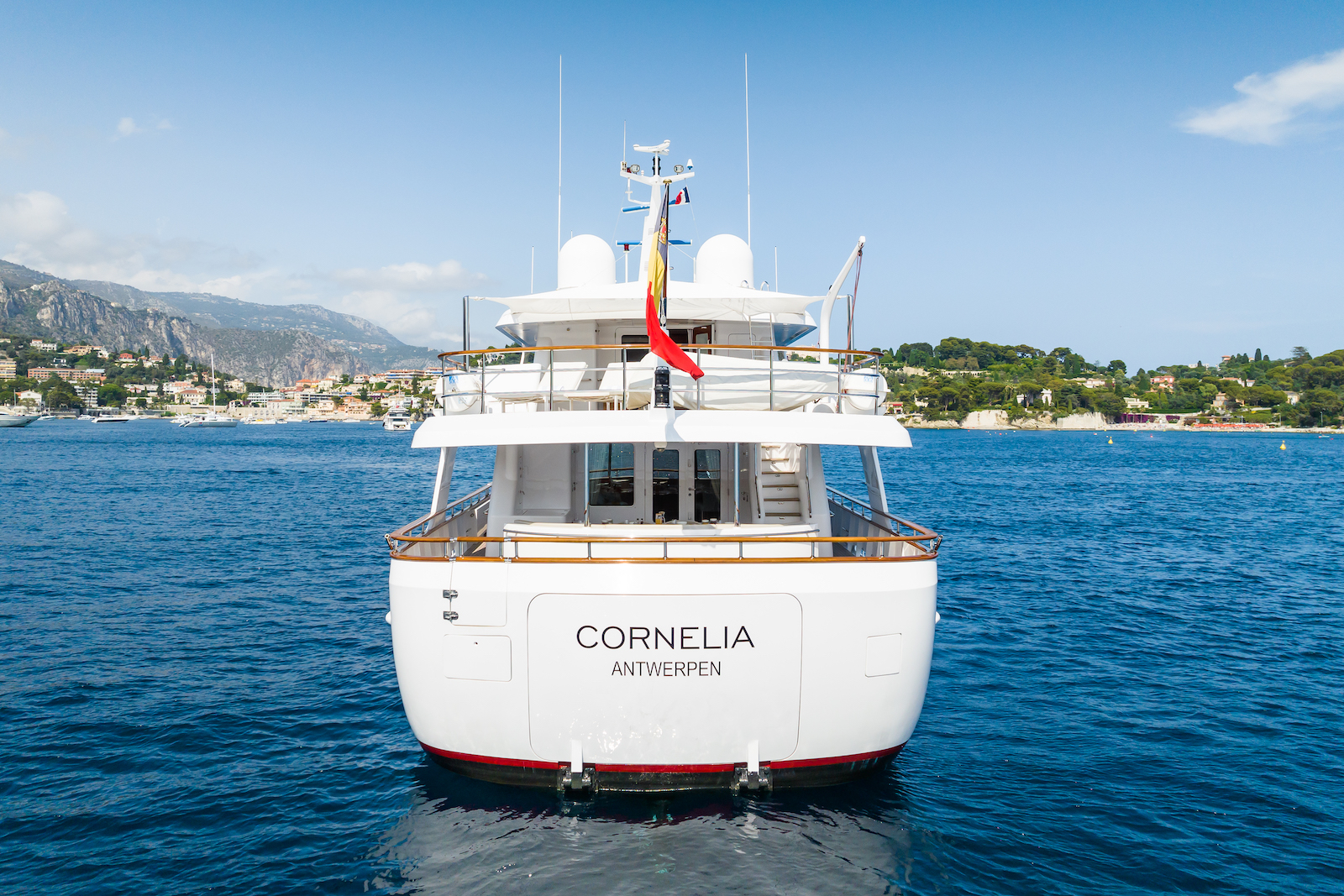 Cornelia photo 47